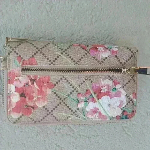 Cell Phone Mini Crossbody Floral Purse - Picture 4 of 10
